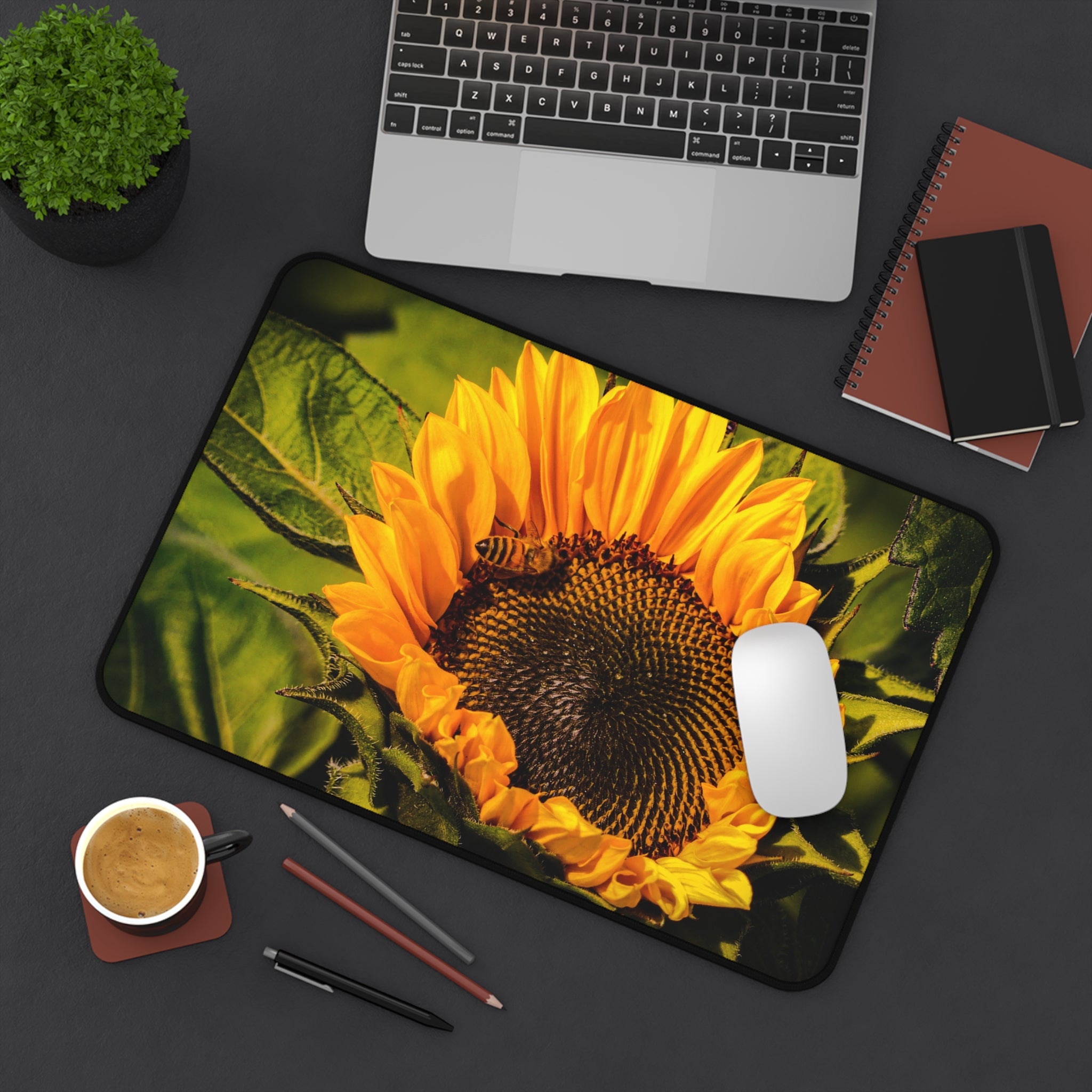 Sunflower & The Bee Desk Mat — Vibrant Botanical Mouse Pad for Home Office